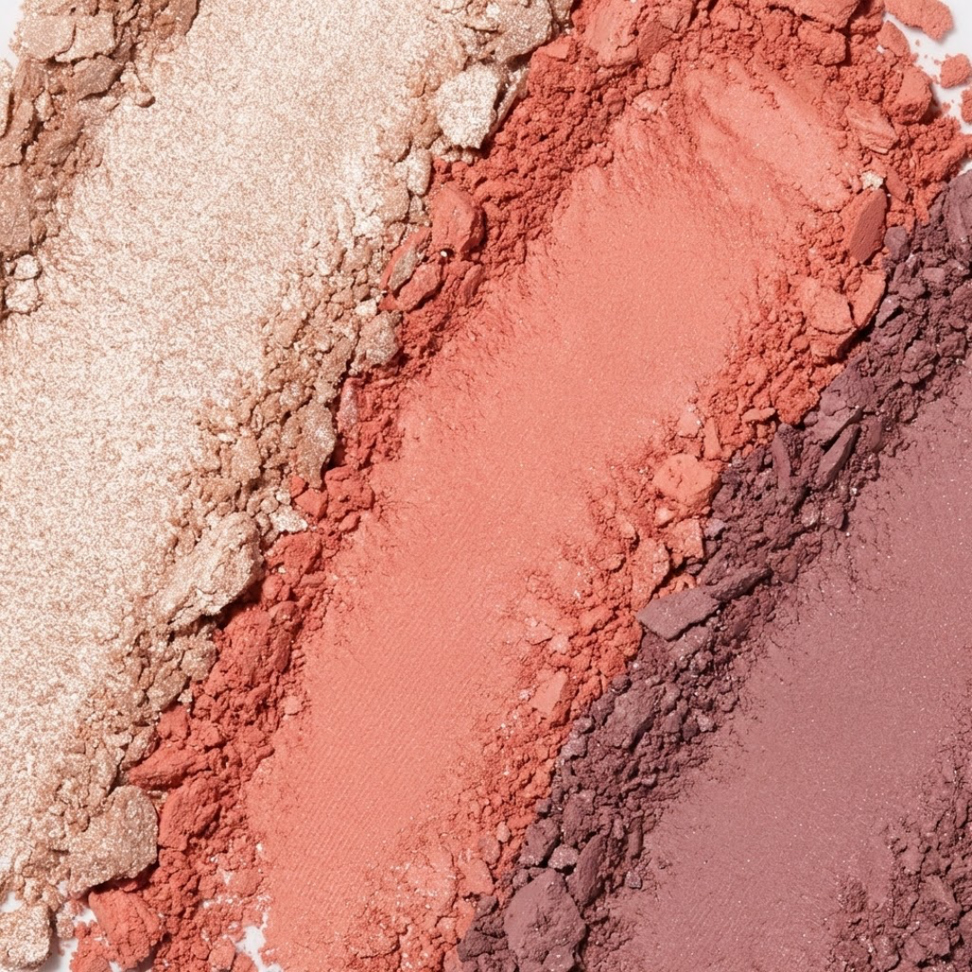 3-in-1 Eyeshadow Trio ✨ Buy 1 Get 1 Free