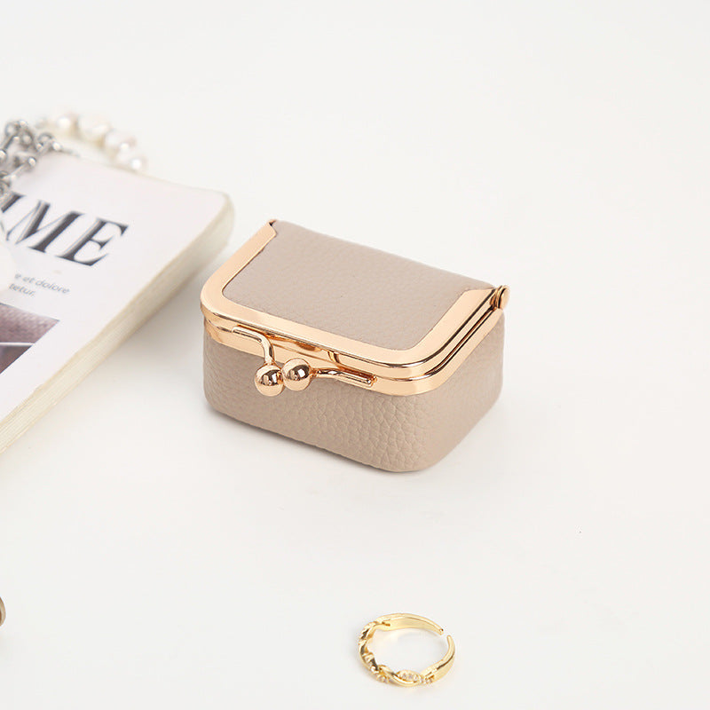 Classic Luxury ✨ Genuine Leather Mini Pouch - Stay Organized in Style! 👜 40K+ Happy Customers - Limited Stock!