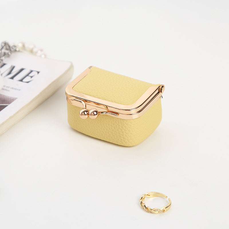 Classic Luxury ✨ Genuine Leather Mini Pouch - Stay Organized in Style! 👜 40K+ Happy Customers - Limited Stock!